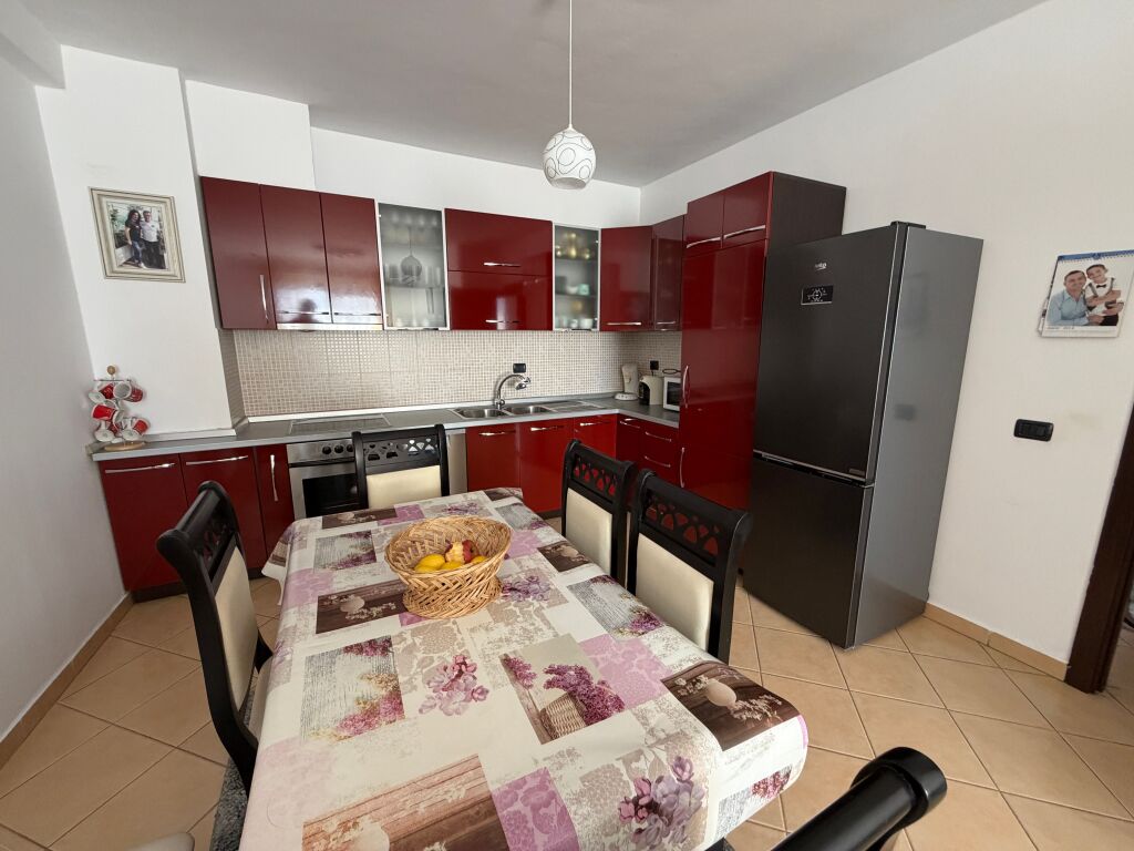 For sale 2+1+2 Dajti Street Fresk