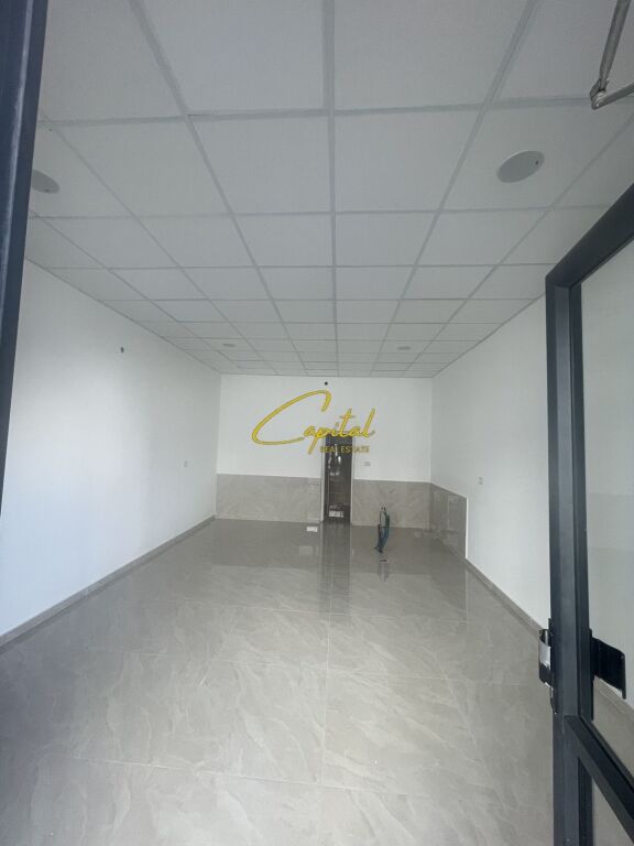 DYQAN ME QIRA 55 M2 SQUARE 21 80.000 LEKE