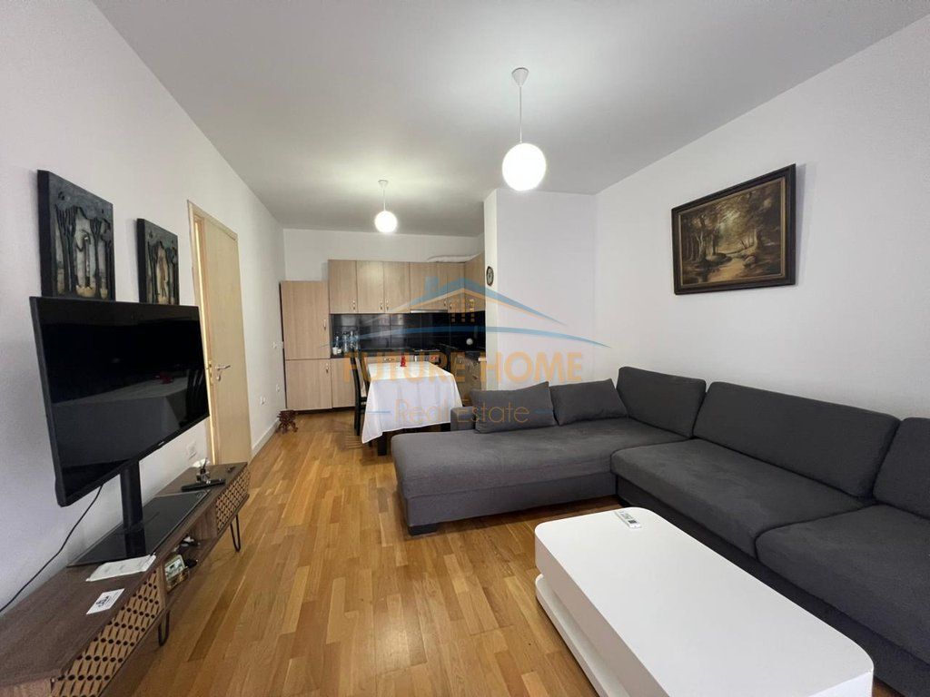 Qera,Apartament 2+1+2+Post Parkimi, Kompleksi Molla, Astir, Tiranë
