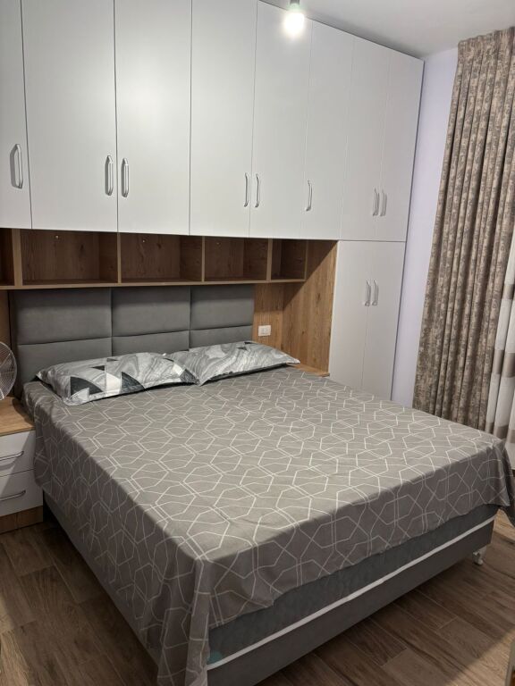 Apartament 2+1 me qera tek Fusha e Aviacionit prane Turdiut