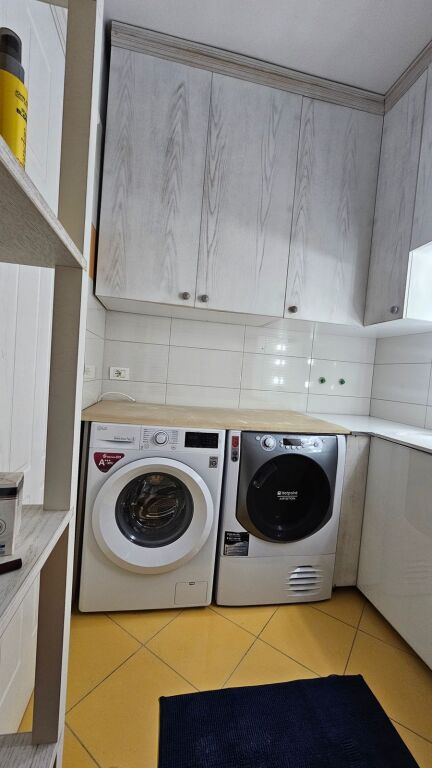 Apartament 2+1+2 per Shitje tek Lagja 6, Ish Rajoni i Policisë, Durres.