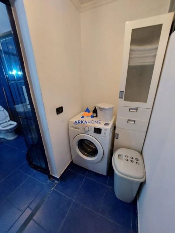 VENDESI APPARTAMENTO 2+1+BALCONE "MYSLYM SHYRI" 30000000 LEKE