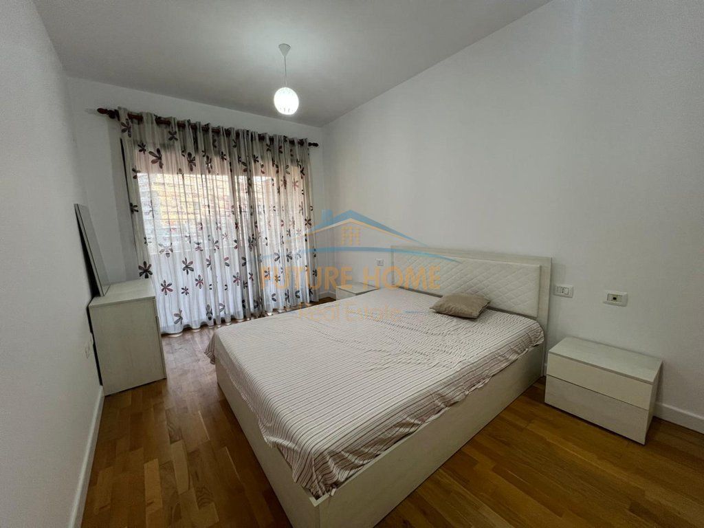 Qera,Apartament 2+1+2+Post Parkimi, Kompleksi Molla, Astir, Tiranë
