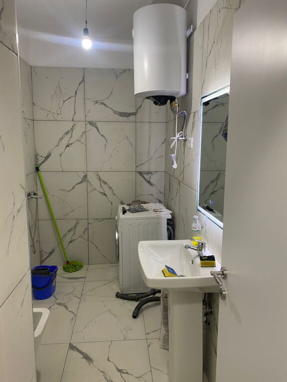 AFFITTASI 1+1 UNIVERS CITY 40.000 LEKE