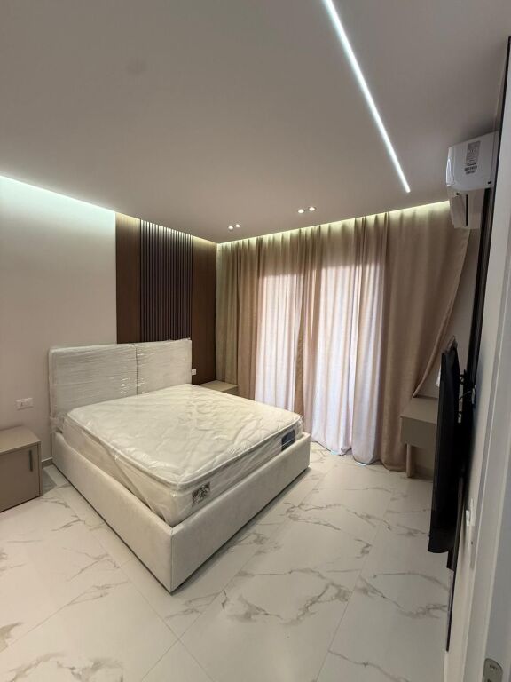 Jepet apartament 1+1 me qera tek Kompleksi Aura!