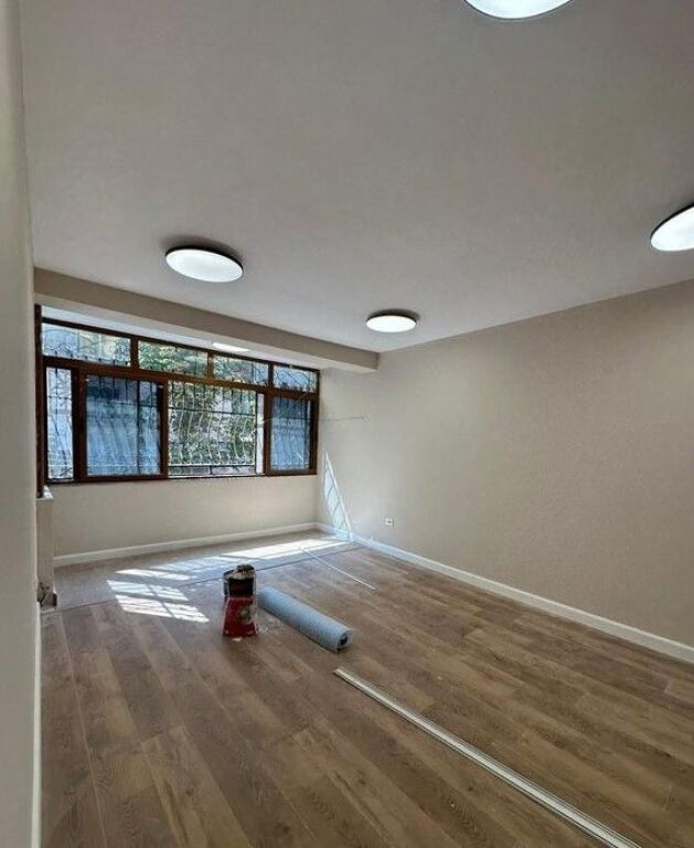 APARTAMENT 2+1 PER SHITJE PRANE PETRO NINIT