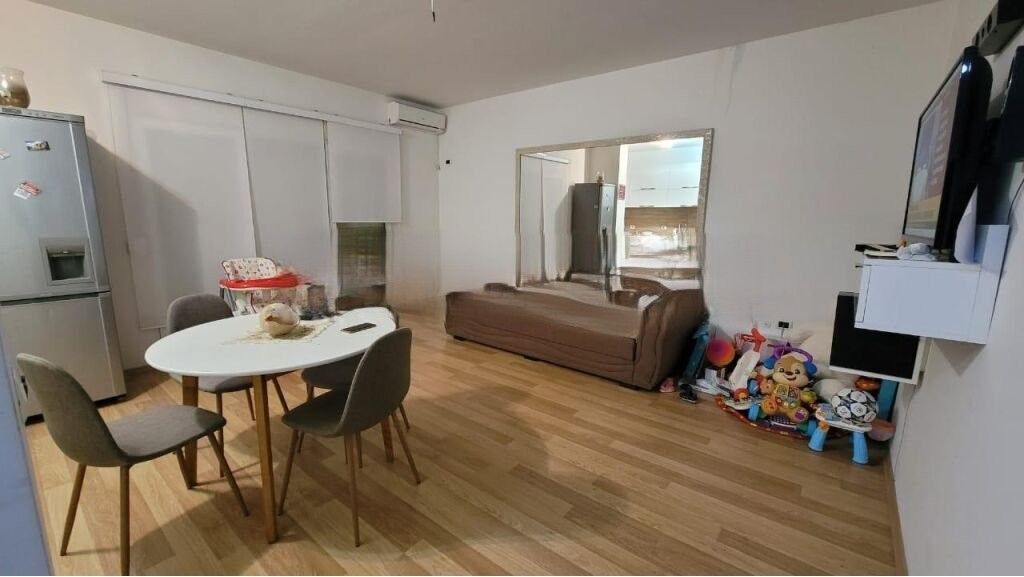 Appartamento 1+1 in affitto al Giardino Botanico, via "John Kennedy" 500 € /Mese