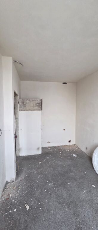 Appartamento 2+1 in vendita sopra il nuovo mercato elettrico!