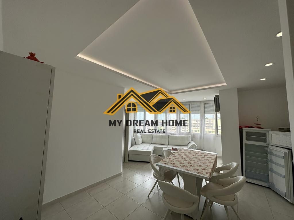 JEPET ME QIRA APARTAMENT 2+1 PLAZH DURRES