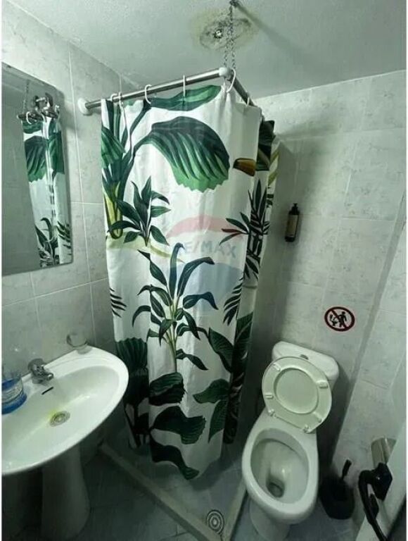 Investo në zemër të Lungomares, Vlorë!