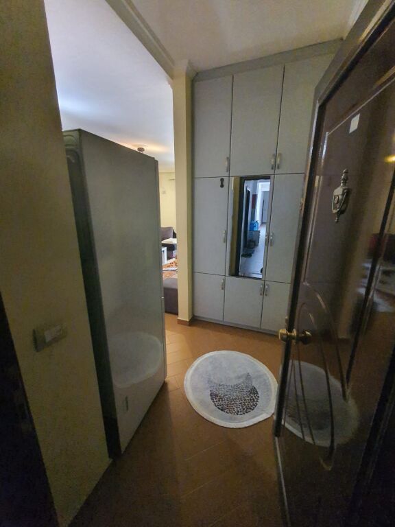 For rent 1+1 Allias 35,000 leke