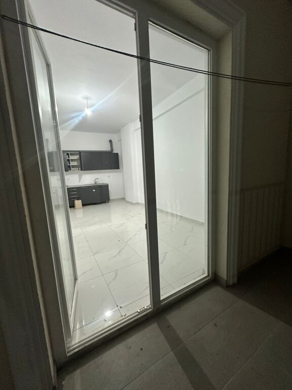 APARTAMENT ME QERA 2+1
