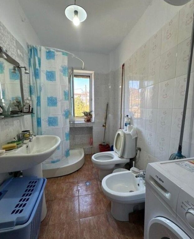 JEPET ME QIRA APARTAMENT 2+1 – MATERNITETI I RI