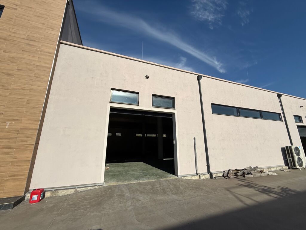 In Affitto - Magazzino - Prush, Tirana