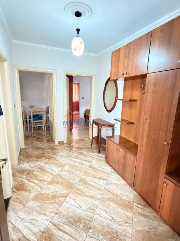 Apartament 1+1 me qera Kinostudio ne Tirane