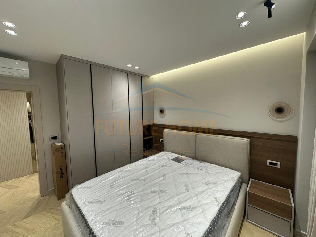 Qera, Apartament 1+1, Myslym Shyri, Tirane