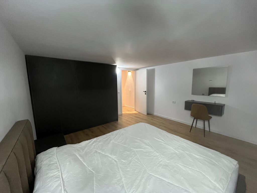 Super ap 1+1  Dublex ( ospedale Americano 3 )