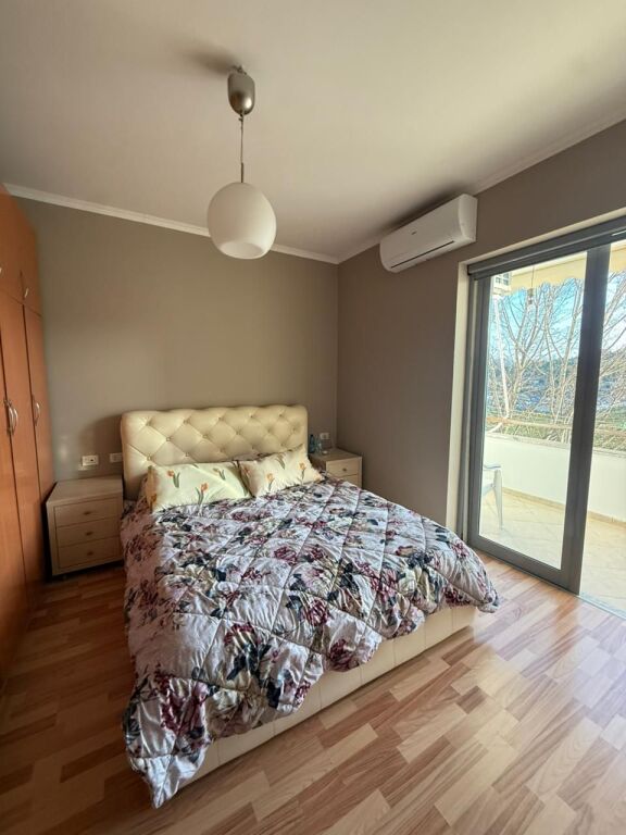 VENDESI APPARTAMENTO 1+1+BALCONE VICINO URBAN GATE, NUOVO ANELLO 115.000 EURO