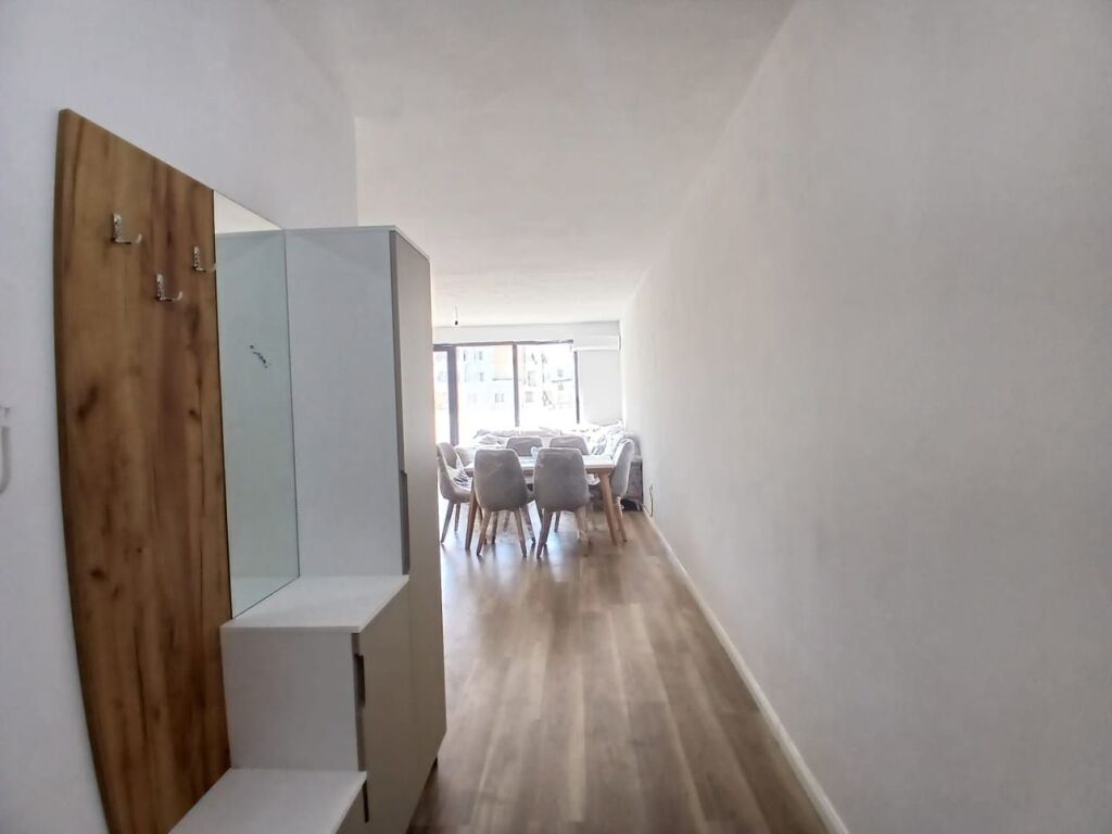 In Affitto Appartamento 2+1+2 Bagni + 1 Balcone