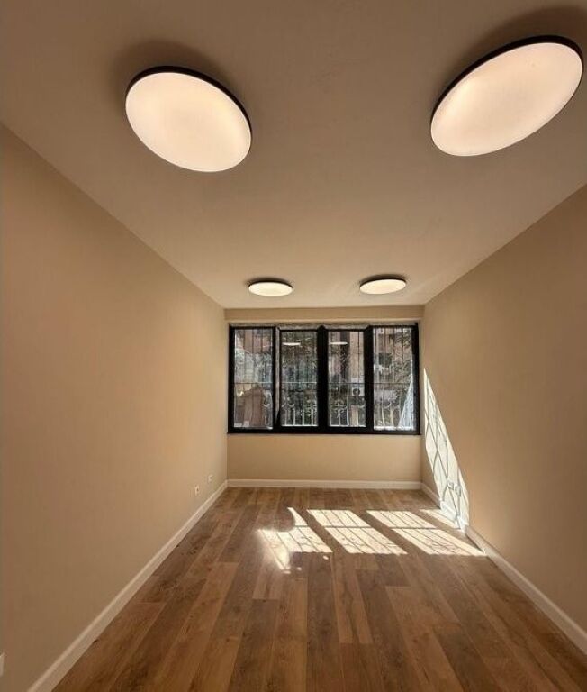 APARTAMENT 2+1 PER SHITJE PRANE PETRO NINIT