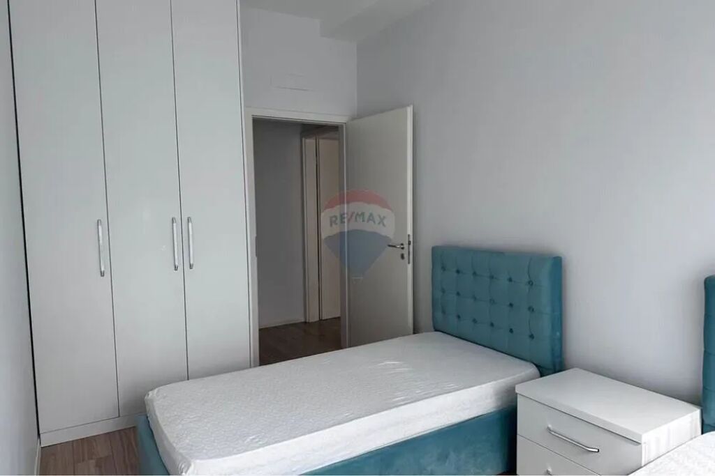 Apartament 2+1 me qera Kompleksi Kontakt