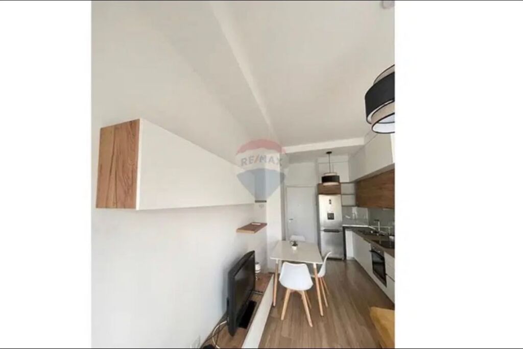 Apartament 1+1 me qera 21 Dhjetori Kontakti
