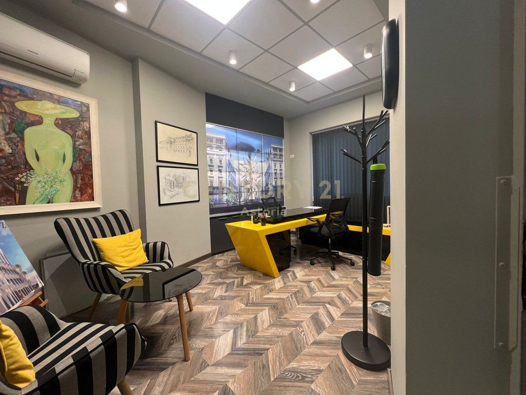 Shitet zyrë në pozicion elitar – ideale për çdo biznes!