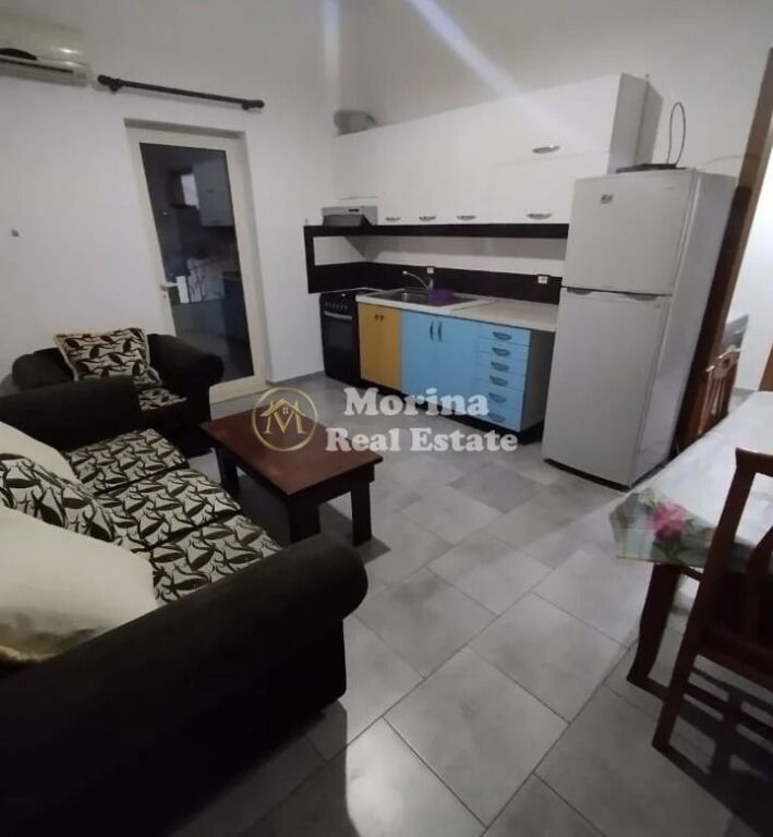 Rent | Private house 2 + 1 | Kodra E. Priftit | 350 €/month