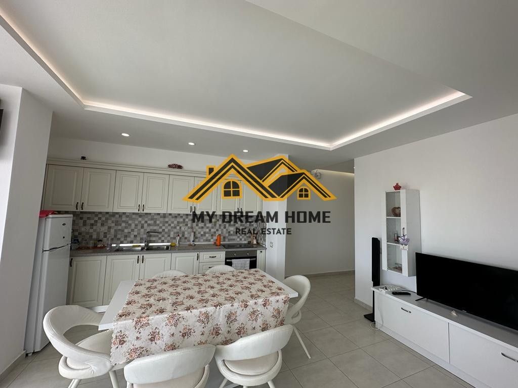 JEPET ME QIRA APARTAMENT 2+1 PLAZH DURRES