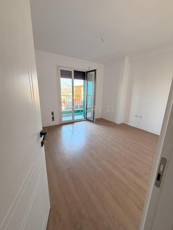 "Splash Color" Appartamento 1+1 in vendita a Paskuqan, Tirana - 90.000€ | 69,43 m² 90.000 € Sup. Totale  69m2