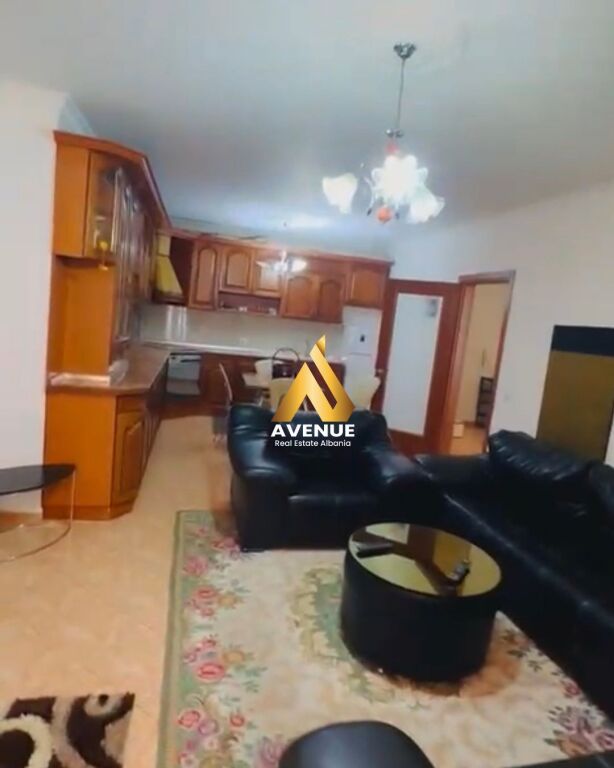 Apartament 2+1+2 me qera – Zogu i Zi, përballë karburant Gazheli, Tiranë