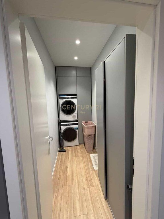 JEPET ME QERA APARTAMENT 2+1 TEK RRUGA JORDAN MISJA