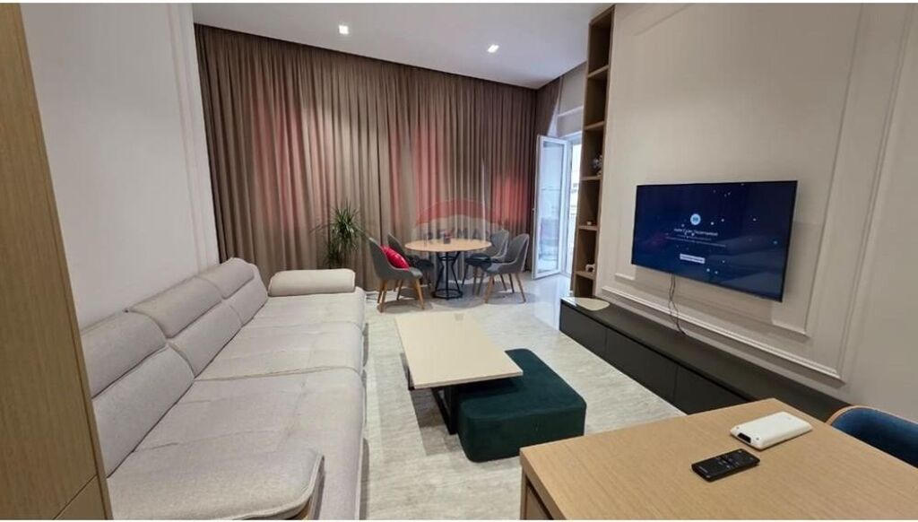 Appartamento 1+1 in affitto in Via Durazzo