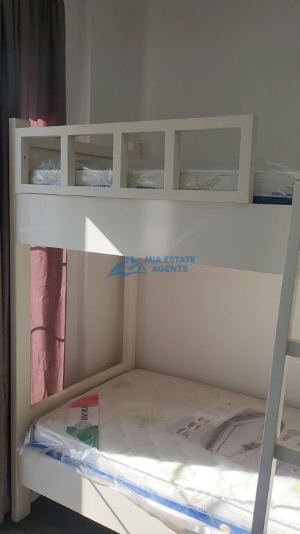 Jepen me qira 6 garsoniere tek Galaktiku – të sapomobiluara