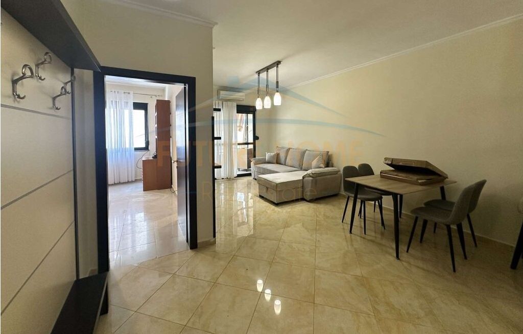 Qera, Apartament 2+1, Unaza e Re