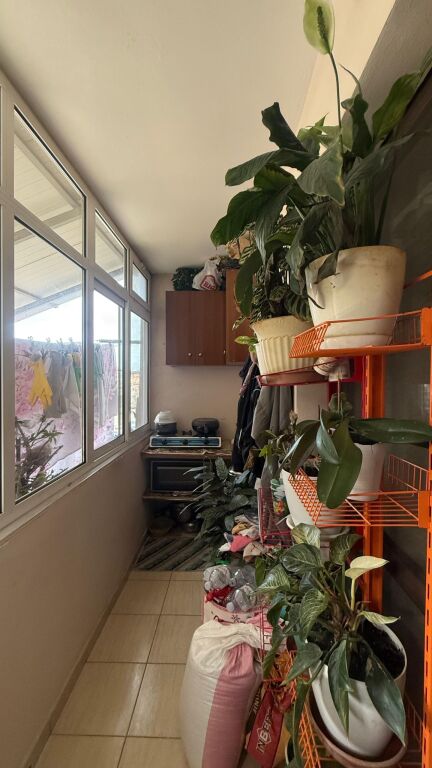 SHITET APARTAMENT 2+1 PRANE SPITALIT, DURRES