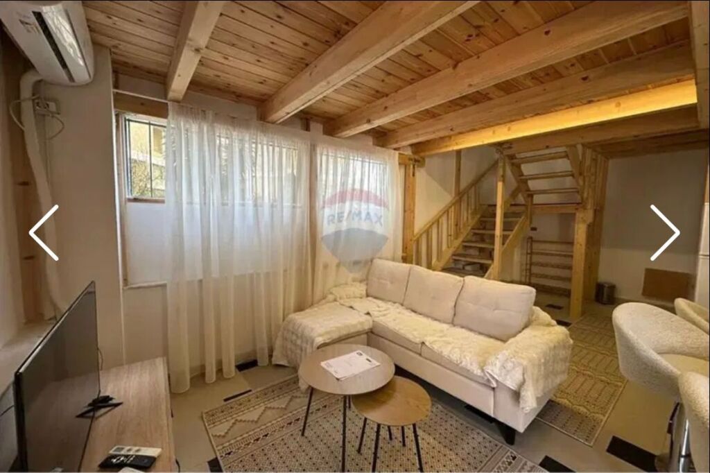 DUPLEX for rent Selvia