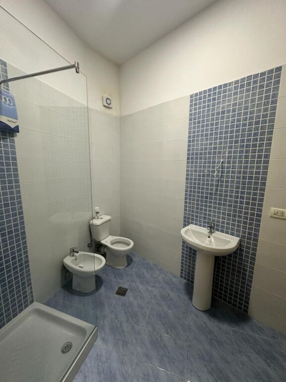 Shitet, Apartament 2+1+2 për Shitje prane ARC Hotel, Unaza e Re Empire65628