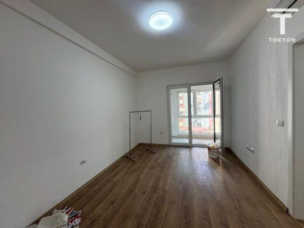 FOR RENT, APARTMENT 1+1 (OFFICE), ZOGU I ZI TIRANA