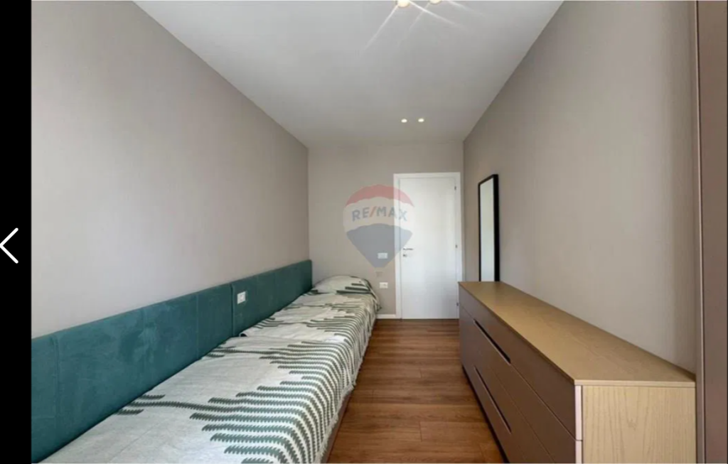 Apartament per shitje 2+1 tek Donika Center