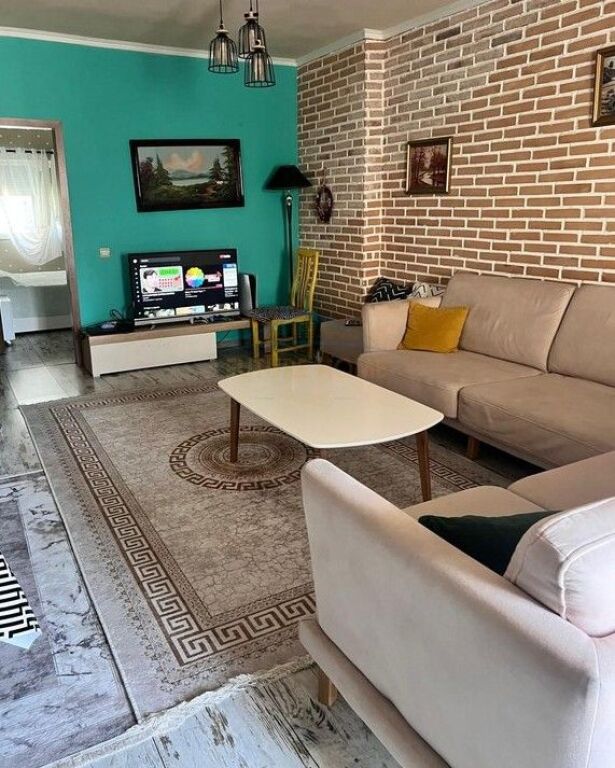 Qera , Apartament 2+1 , Komuna e Parisit , Tirane