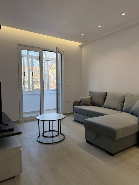 Affittasi appartamento 1+1, 21 Dicembre