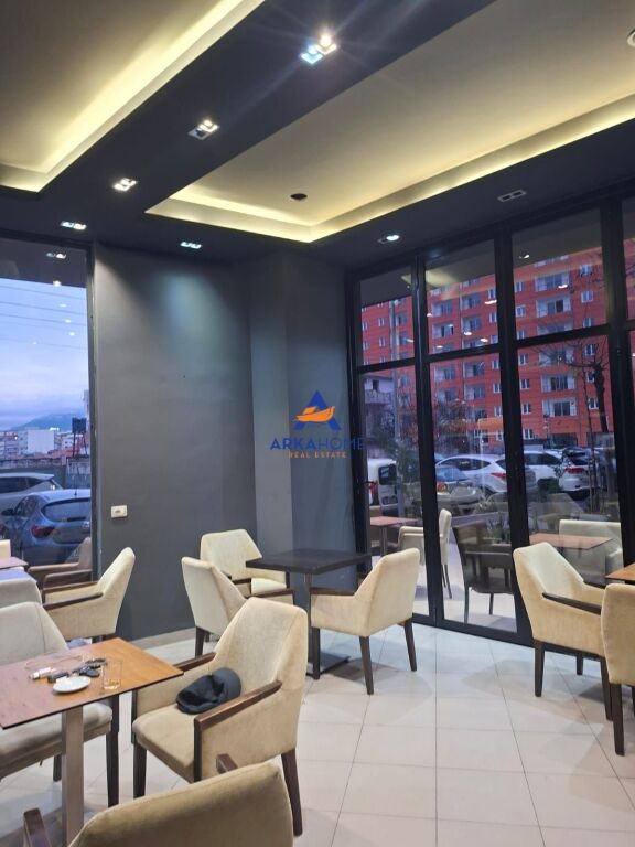 SHITET LOKAL 40M2 "NË YZBERISHT" 140000 EURO