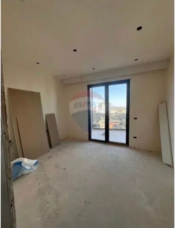 Apartament - Për Shitje - Rruga Egnatia, Tiranë