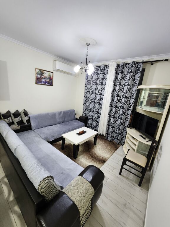 Affittasi 2+1 (Spazio x Astire)