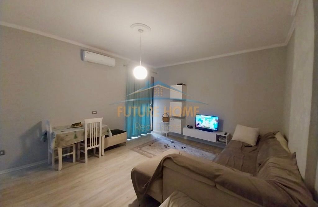 ☀️ Shitet 1+1 i Restauruar te "Nela 6" – Yzberisht! 🏠