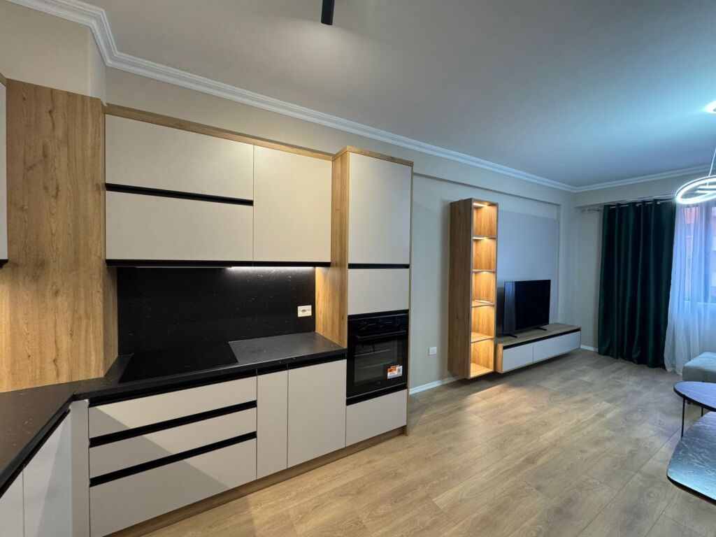 Apartamente me qera- Astir