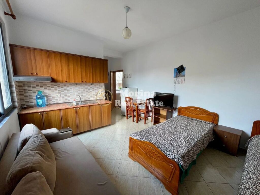 Rent | Studio apartment | Allias | 250 €