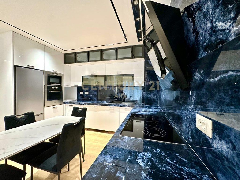 AFFITTO, APPARTAMENTO PREMIUM 2+1+2 con 2 POSTI AUTO‼️