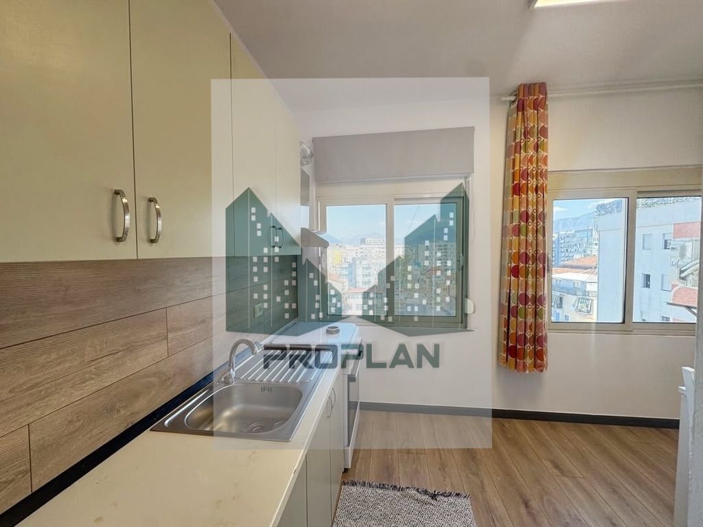 🏠 SHITET – Apartament 2+1 | Komuna e Parisit 📍Kristal Center